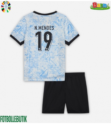 Portugal Nuno Mendes #19 Bortaställ Barn EM 2024 Kortärmad (+ Korta byxor)